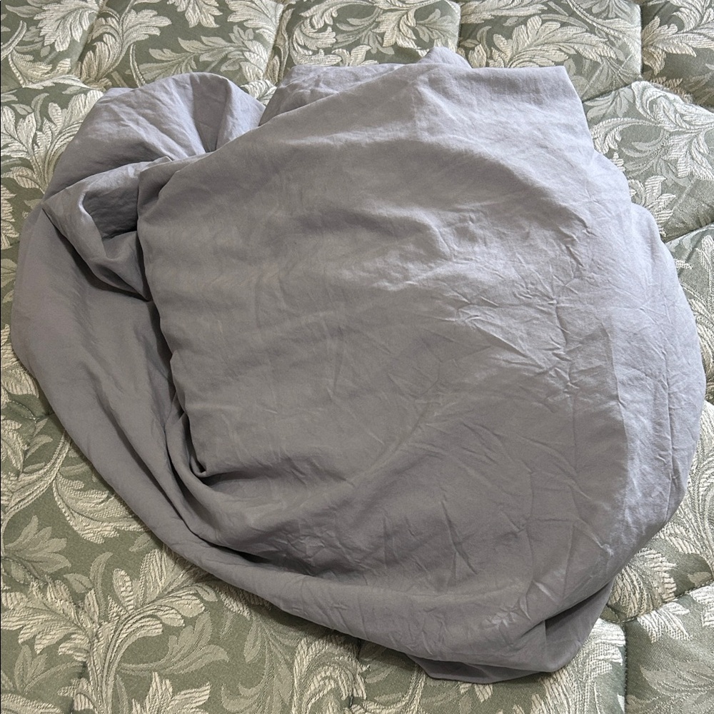 Gray fitted full size sheet